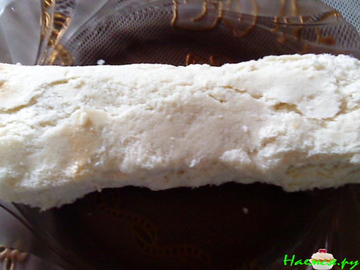 Рулетик с колбасой