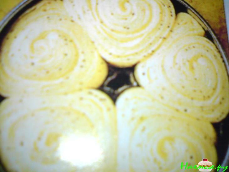 Пирог с листьями чая