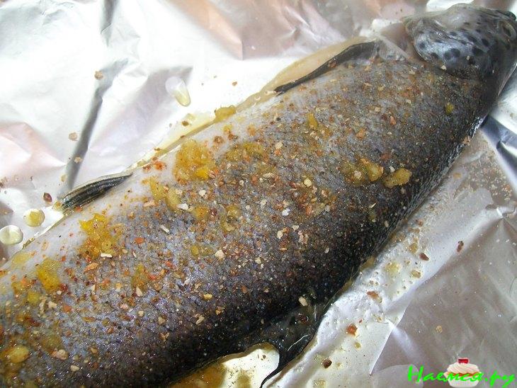 Форель запеченная с восточными нотками