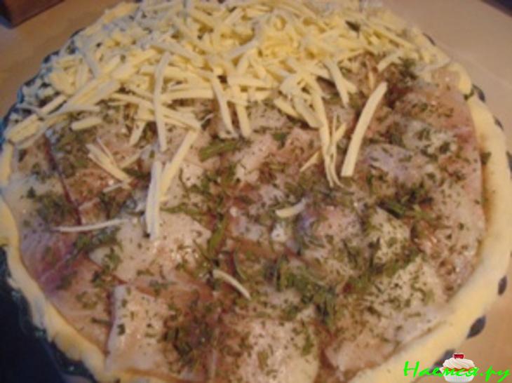 Рыбный открытый пирог