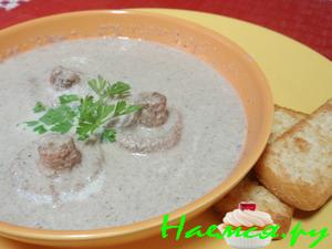 Грибной крем-суп с сухариками