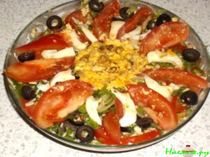 Салат из помидоров с медовой заправкой Салат из помидоров с медовой заправкой