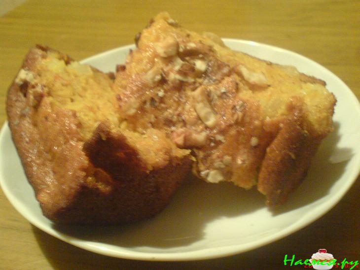 Тыквенный пирог с ананасом и изюмом