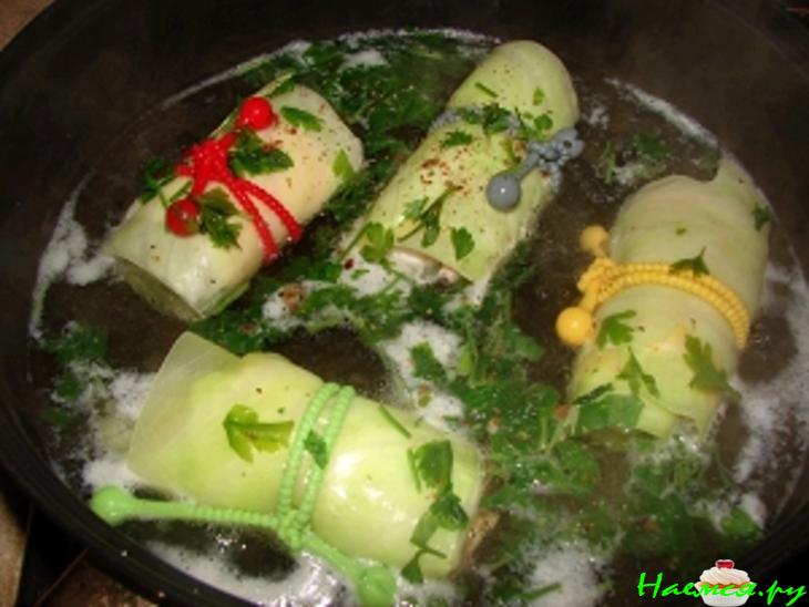 Рулетики с лососем