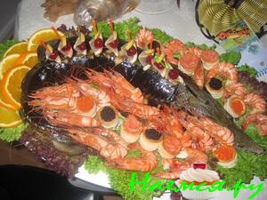 Осётр фаршированный сёмгой Осётр фаршированный сёмгой