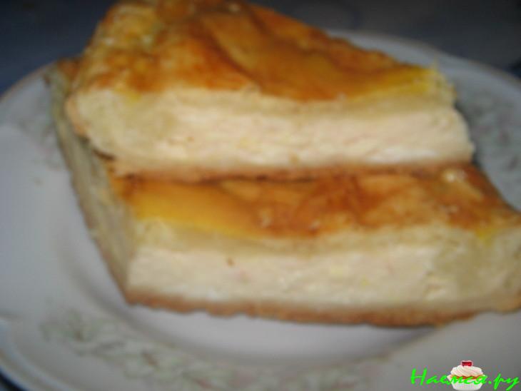 Пирог с начинкой из плавленных сырков