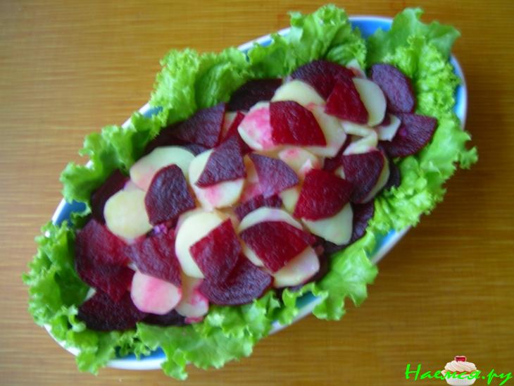 Салат из копченой скумбрии с овощами Салат из копченой скумбрии с овощами