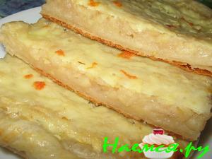 Пирог яблочный со сметанной заливкой