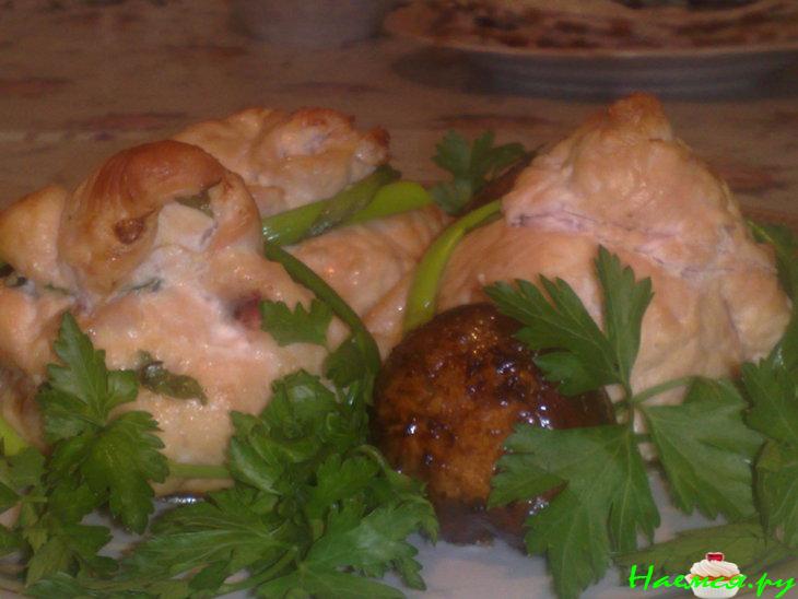 Куриные "мешочки" с шампиньонами и сыром