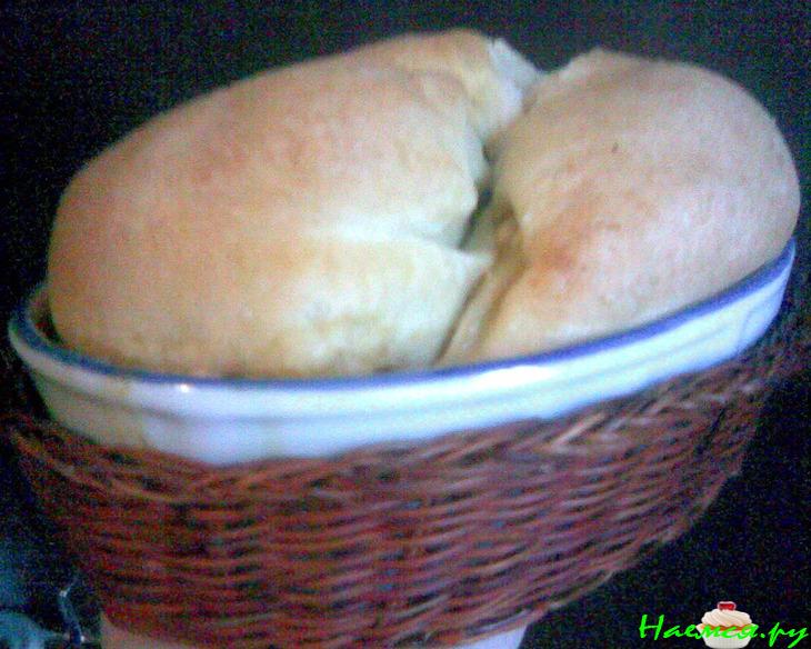 Дрожжевой пирог с болгарской брынзой и яблоками