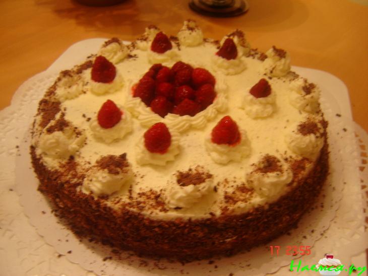 Торт "Малинка" со сливочным кремом