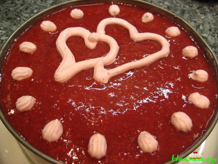 Торт 'Клубничные облака'