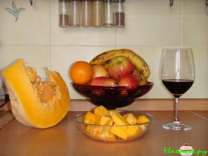 Суп из тыквы со сливками и тостерным хлебом