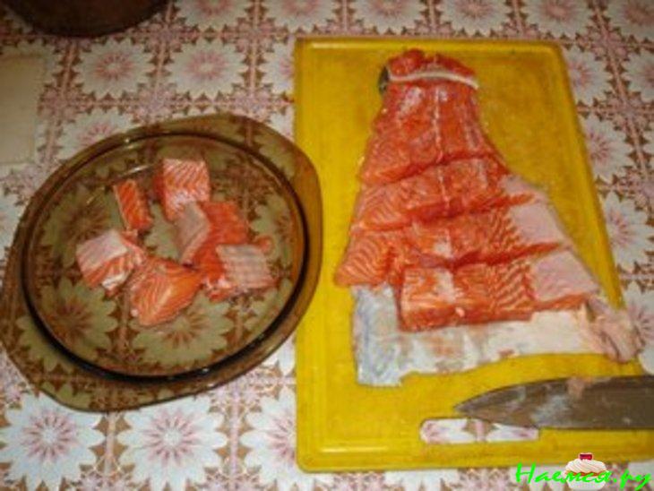 Лосось гриль с овощными рулетами