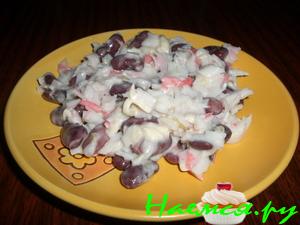 Салат "Простой" с фасолью