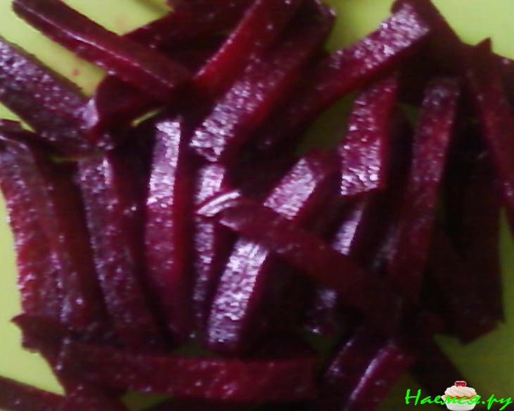 Салат винегрет с морской капустой