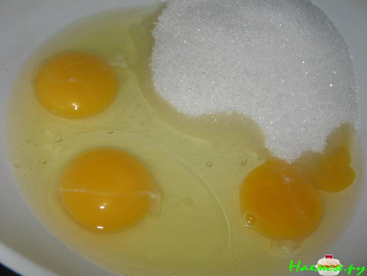 Пирог яблочный с ванилью