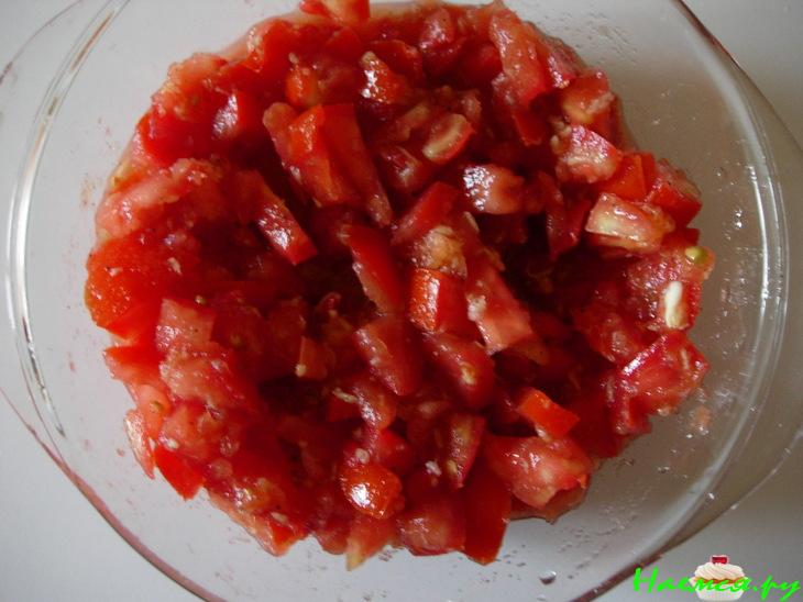 Хек с томатно-имбирным соусом