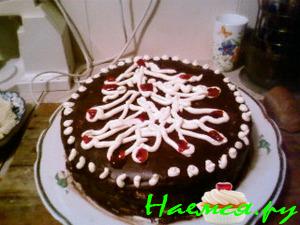 Торт бисквитный вишневый классический Торт бисквитный вишневый классический