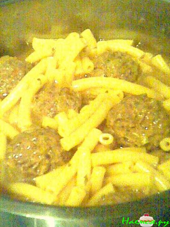 Фрикадельки в вермишельке