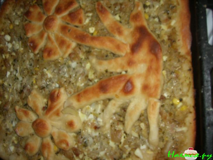 Открытый пирог с луком Открытый пирог с луком