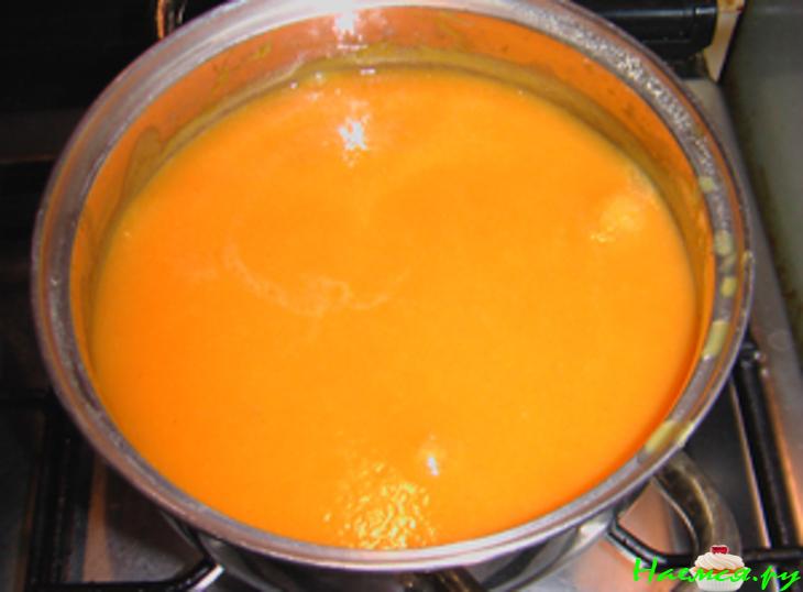 Тыквенный суп-пюре со сливками