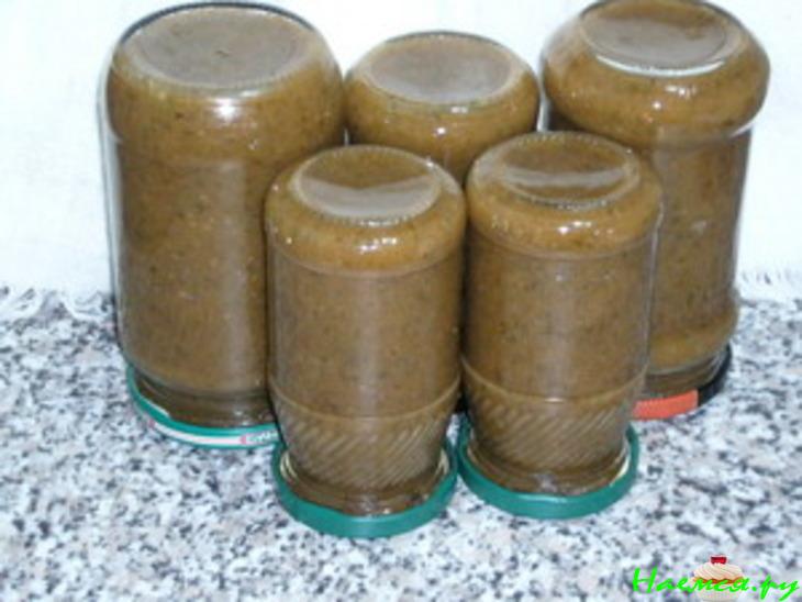 Густой острый айвово-яблочный соус