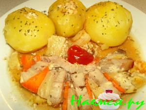 Свинина - книжка с ананасом и морковкой Свинина - книжка с ананасом и морковкой