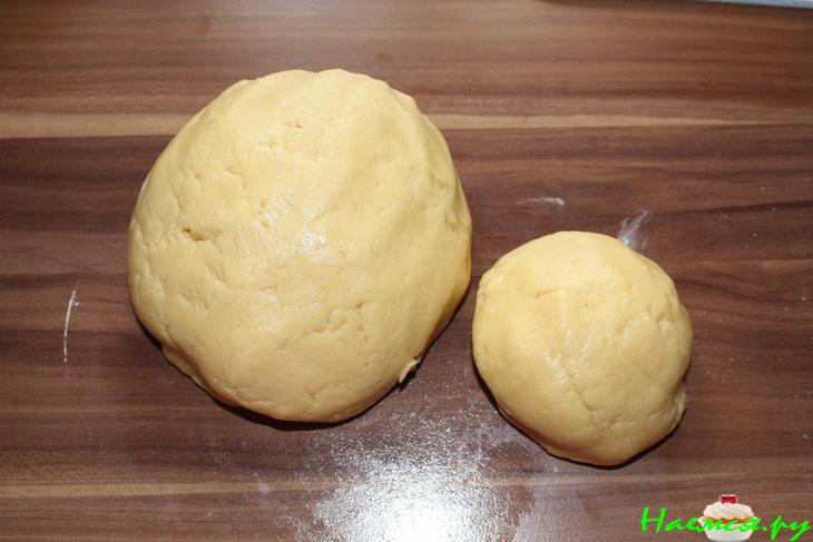 Пирог с вареньем и ванилью Пирог с вареньем и ванилью