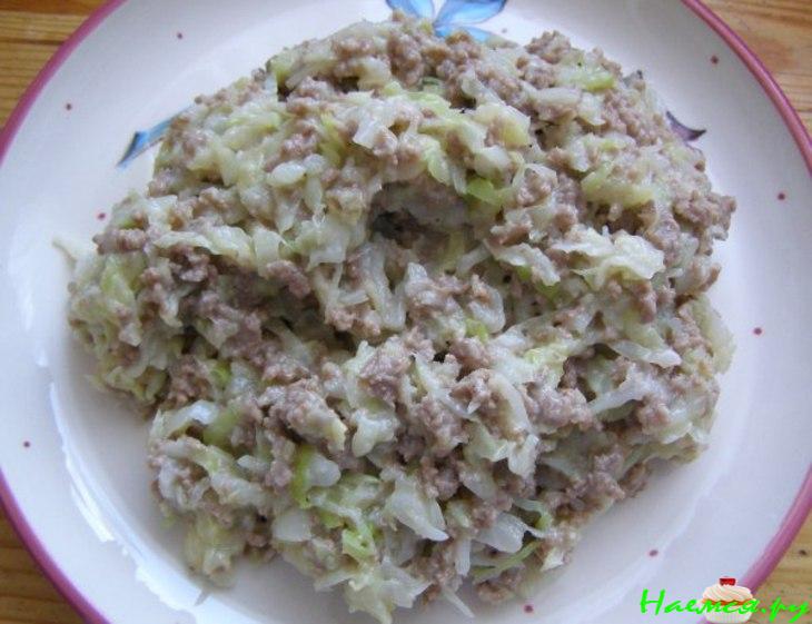 Мясные котлеты с капустой