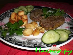 Котлеты из чечевицы с прованскими травами и запеченым чесноком