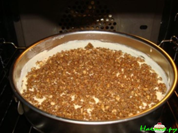 Сметанно-ореховый пирог