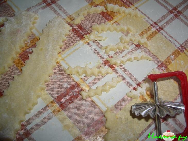 Свекольный суп с картофельной лапшой