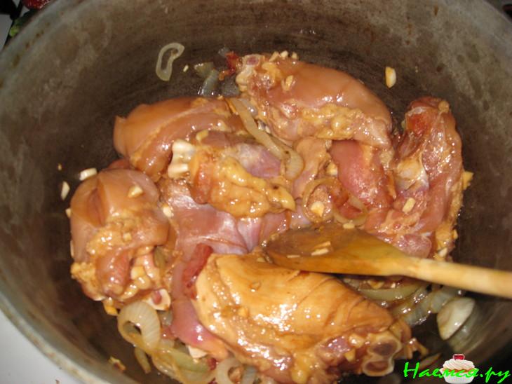 "Ушастая" курочка "Ушастая" курочка