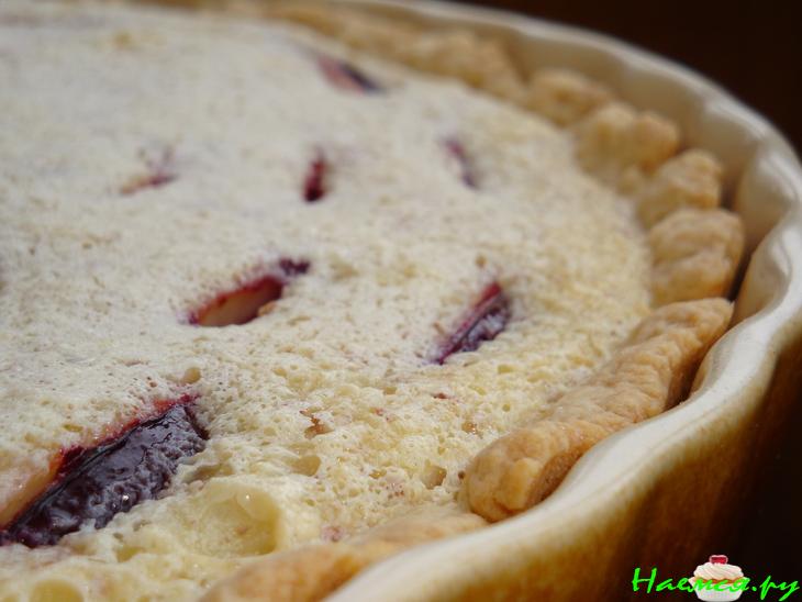 Заливной пирог со сливами Заливной пирог со сливами