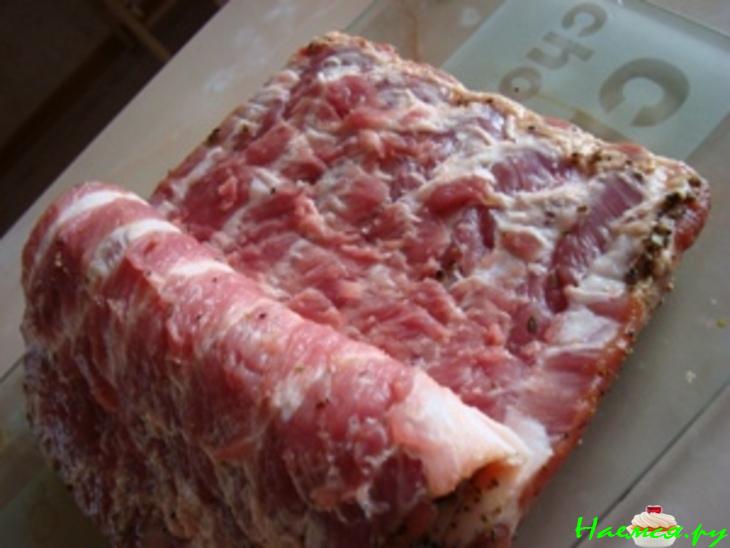 Ребрышки фаршированные с черносливом