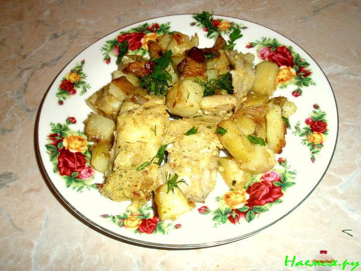 Печеная рыба с картофелем