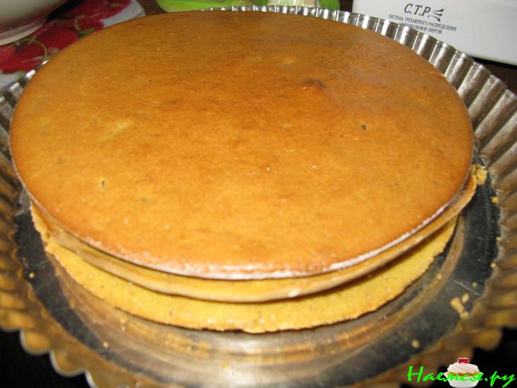 Торт "Ореховый" со сметанным кремом