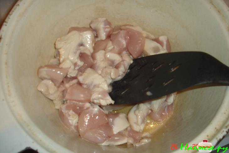 Курица с ананасом и фасалью