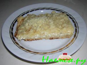 Пирог с творогом и бананами