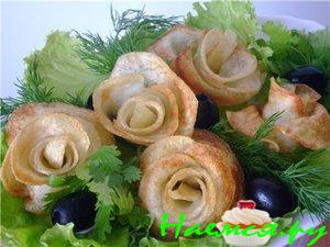 Роза из картофеля