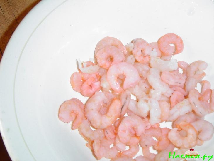 Слоеные корзиночки с креветками и шпинатом