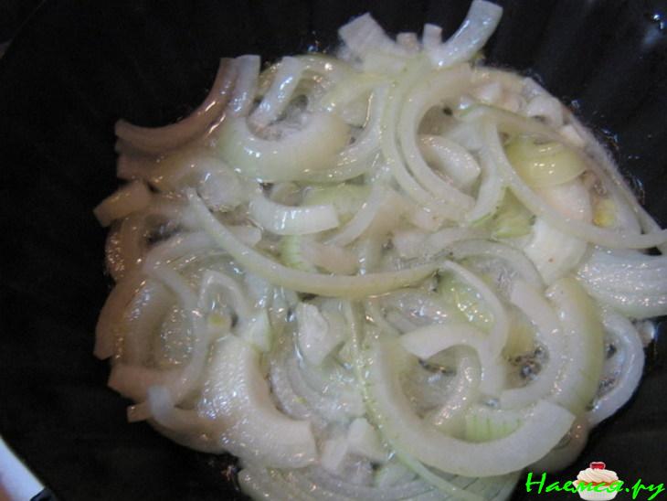 Морковча домашняя