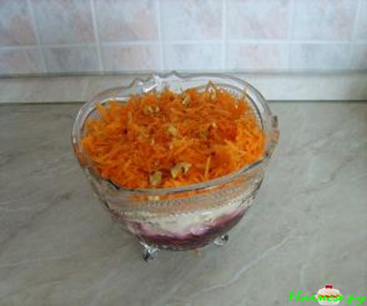 Салат "Любовница" со свеклой и сыром