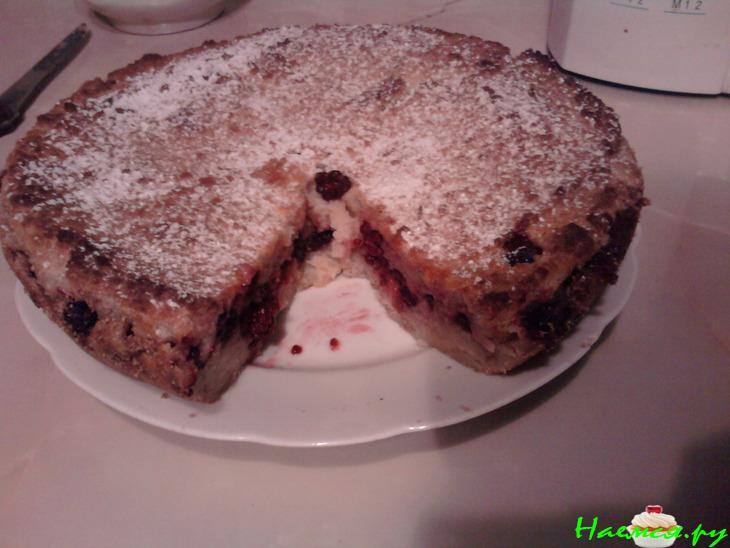 Ягодный пирог с ежевикой 