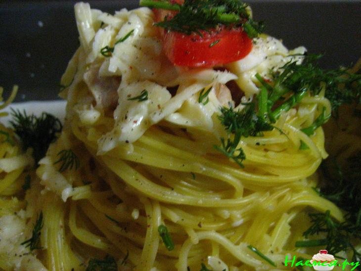 Курочка в гнёздышке