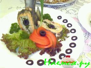 Рыба фаршированная с гранатом