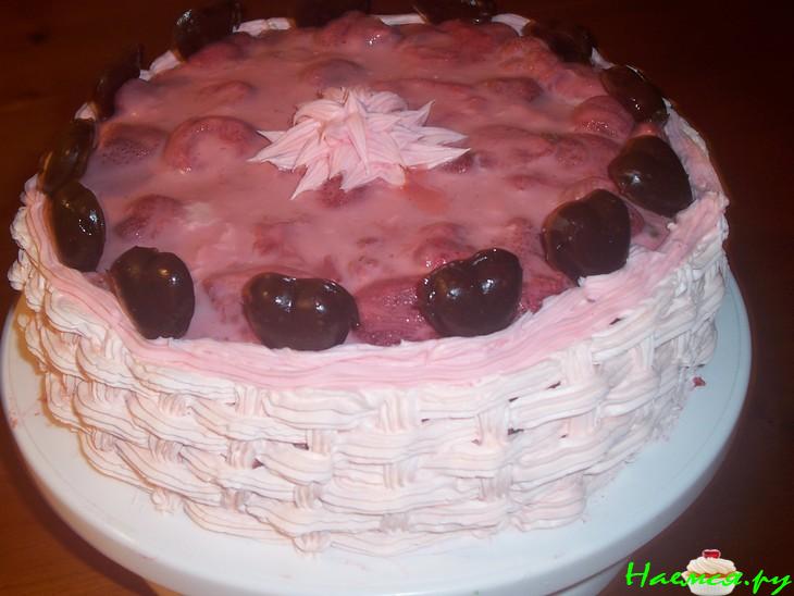 Торт "Шоколадно-Клубничный"