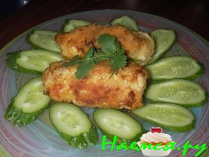 Куриные рулеты с белыми грибами и квашеной капустой