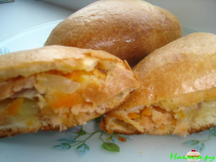 Пирожки с копченой рыбкой